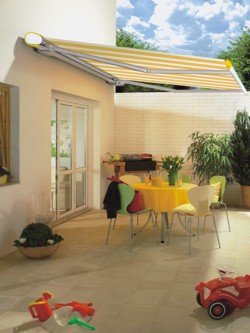 Markilux 6000 Club patio awning yellow