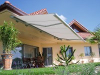 retractable-awnings