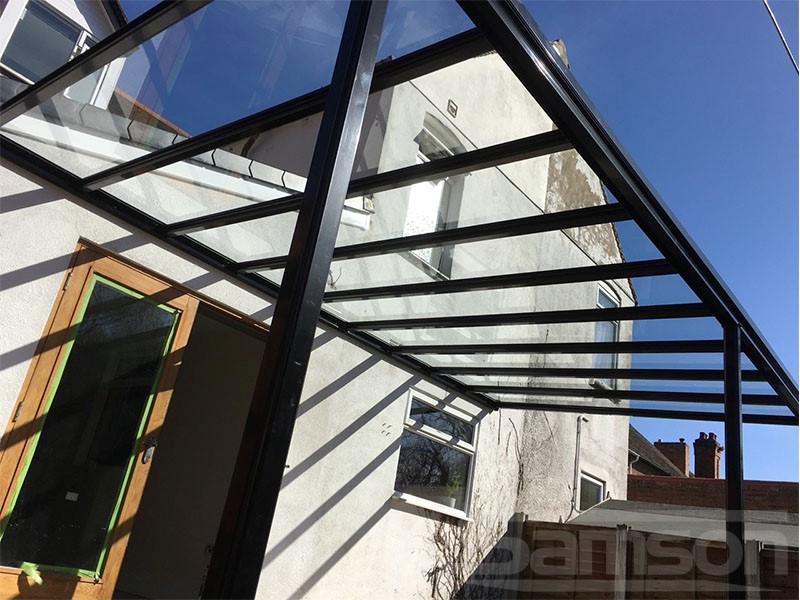 Clear as day glazing panel in this Glass Veranda installation