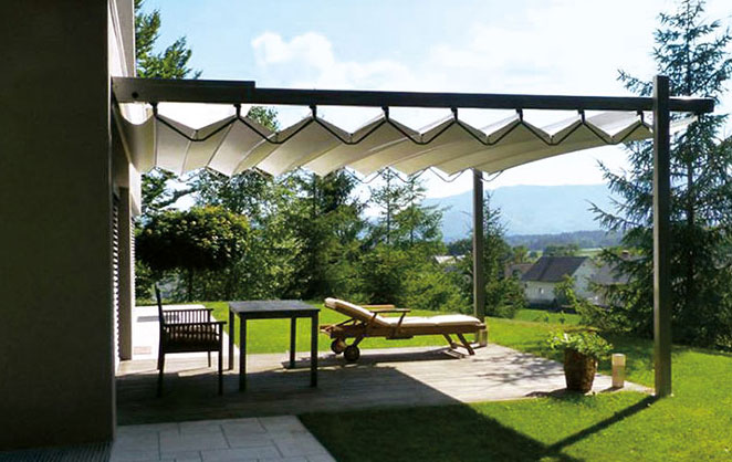 isola fly retractable canopy