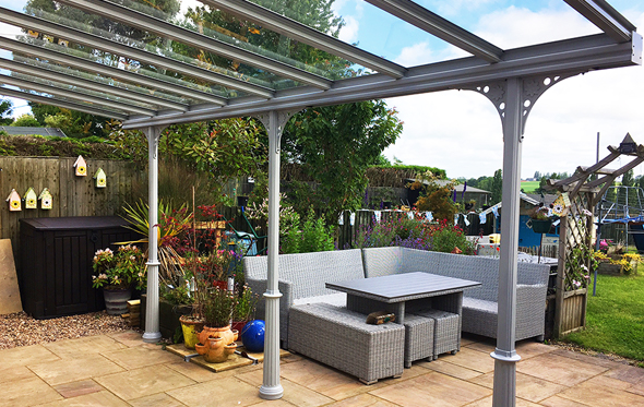 Glass roof veranda with Victorian style supports