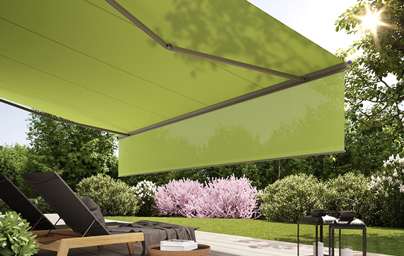 Markilux green retractable awning