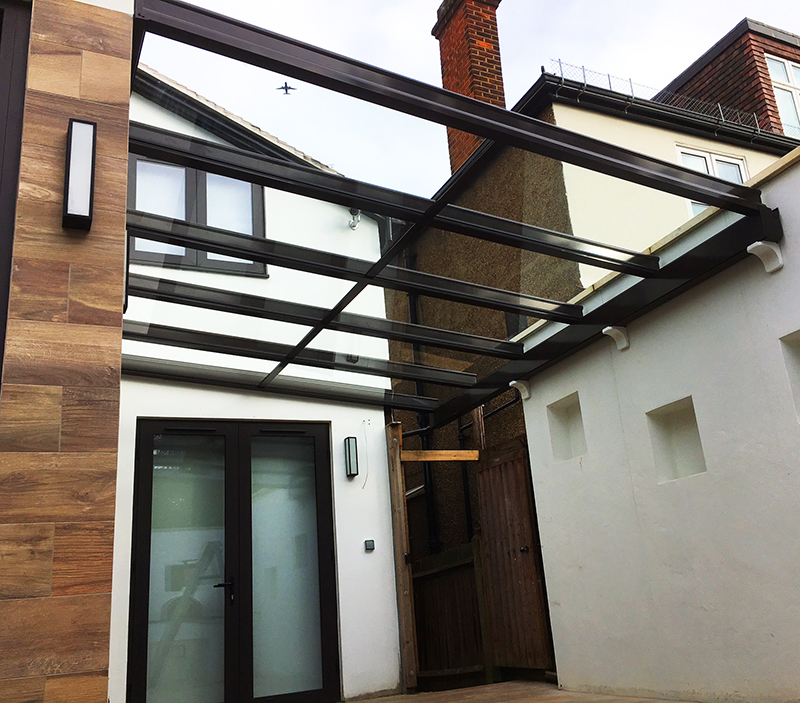 Bespoke glass roof fitted perfectly to space
