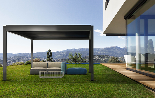 Freestanding Bioclimatic Louvered Roof System