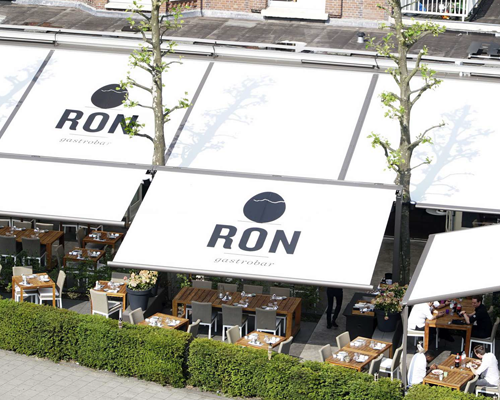 Branded Retractable Awning on restaurant