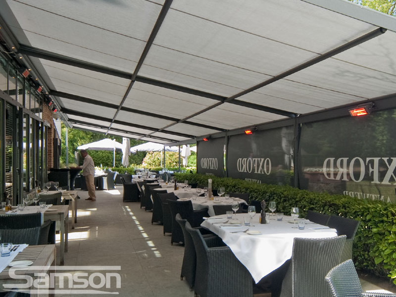 Commercial Retractable Canopy with Heating